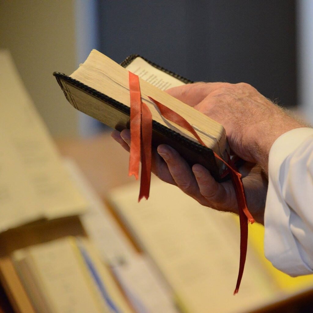 Seeking God in Scripture tarrawara book